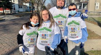 Volunteers spend Saturday morning cleaning up Uptown