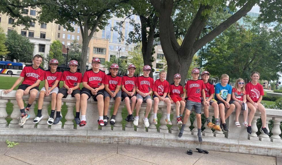 Statechampion Kenosha Red 12U baseball team advances to Little League