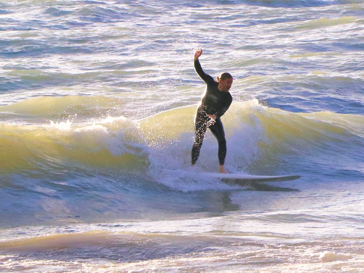 Capturing Kenosha: Surf's up on Lake Michigan - Kenosha.com