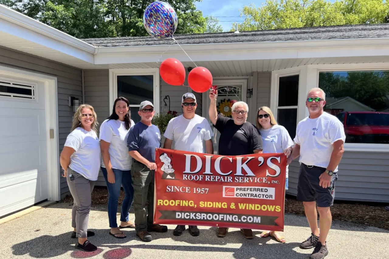 Dick’s Roofing Honors Volunteer Bill Roberts with a Free Roof