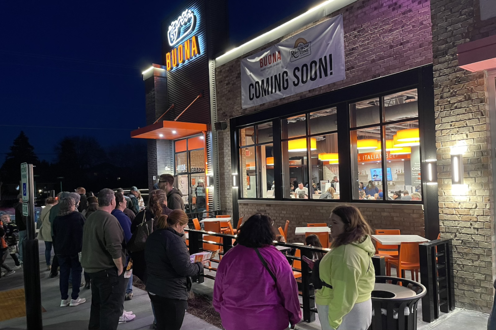 “First Taste” event for Buona Beef and Rainbow Cone