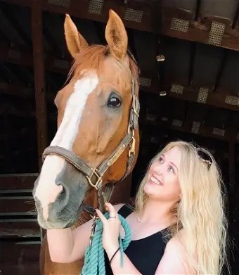 Emma Jean Savaglio Obituary Photo