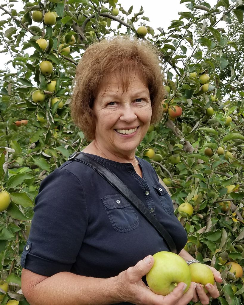 Joyce E. Fiegel Obituary Photo