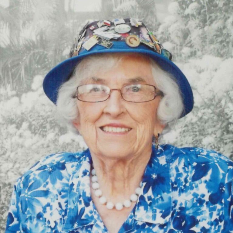 Brinkerhuff-Julia-768×767