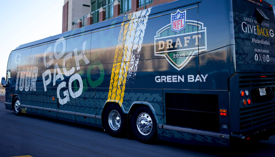Green Bay Packers Tailgate Tour Stops in Mount Pleasant to Support Habitat for Humanity Racine & Kenosha Counties