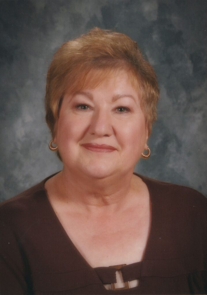 Nancy-Gibbons-719×1024